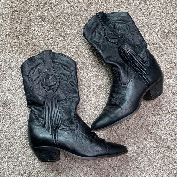 Laredo Shoes - Laredo Black Women’s Cowboy Boots  Fringe Detail